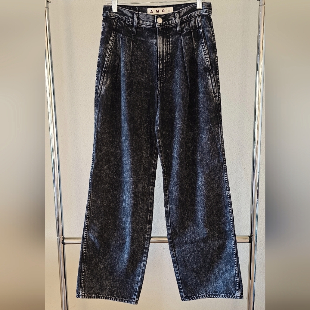 AMO Marcella Pleated Jeans
